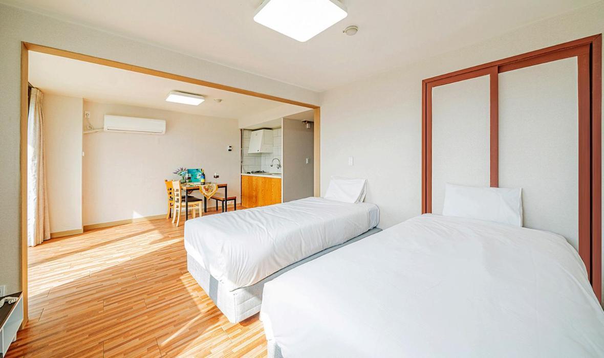 Ocean 2 You Resort Seorak Beach Hotel & Condo Sokcho Exterior photo